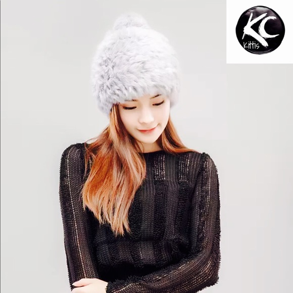 kittis Accessories - 🎄🎁▪️ғᴜʀʀʏ ᴛʜɪɴɢs ▪️ ɢᴇɴᴜɪɴᴇ Fur ᴘᴏᴍ ʙᴇᴀɴɪᴇ